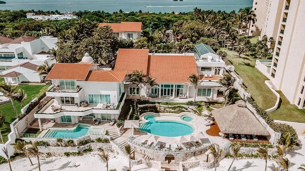 Casa Del Sol In Cancun Beach